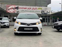 تويوتا سيينا